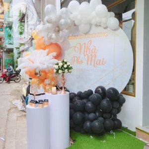 mau-backdrop-khai-truong-dep-duoc-su-dung-nhieu-nhat12